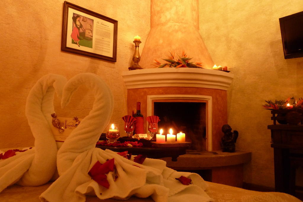 D'Leyenda Hotel Antigua Room photo